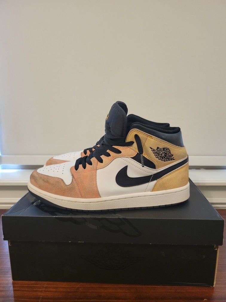 Jordan 1 Mid Flight Club