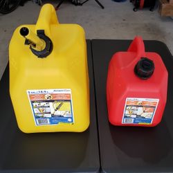 2 Fuel Container: Diesel 5 gal and Gasoline 3 gal