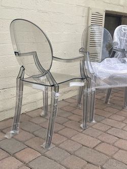 Gorgeous New Mid Century Modern Style Modway Lucite Casper Ghosts Armchairs EEI 121 Smoke Grey