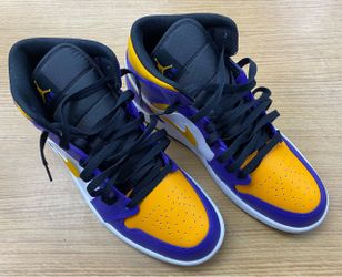Nike Air Jordan 1 Mid Dark Concord Taxi Size 10 w/ Box