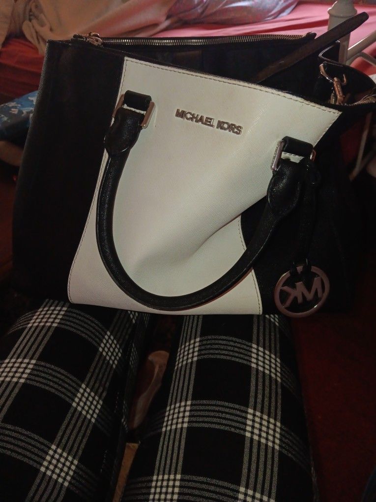 Michael Kors Large Hand Bag