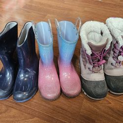 Snow boots and rainboots