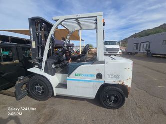 2019 10k lb diesel forklift