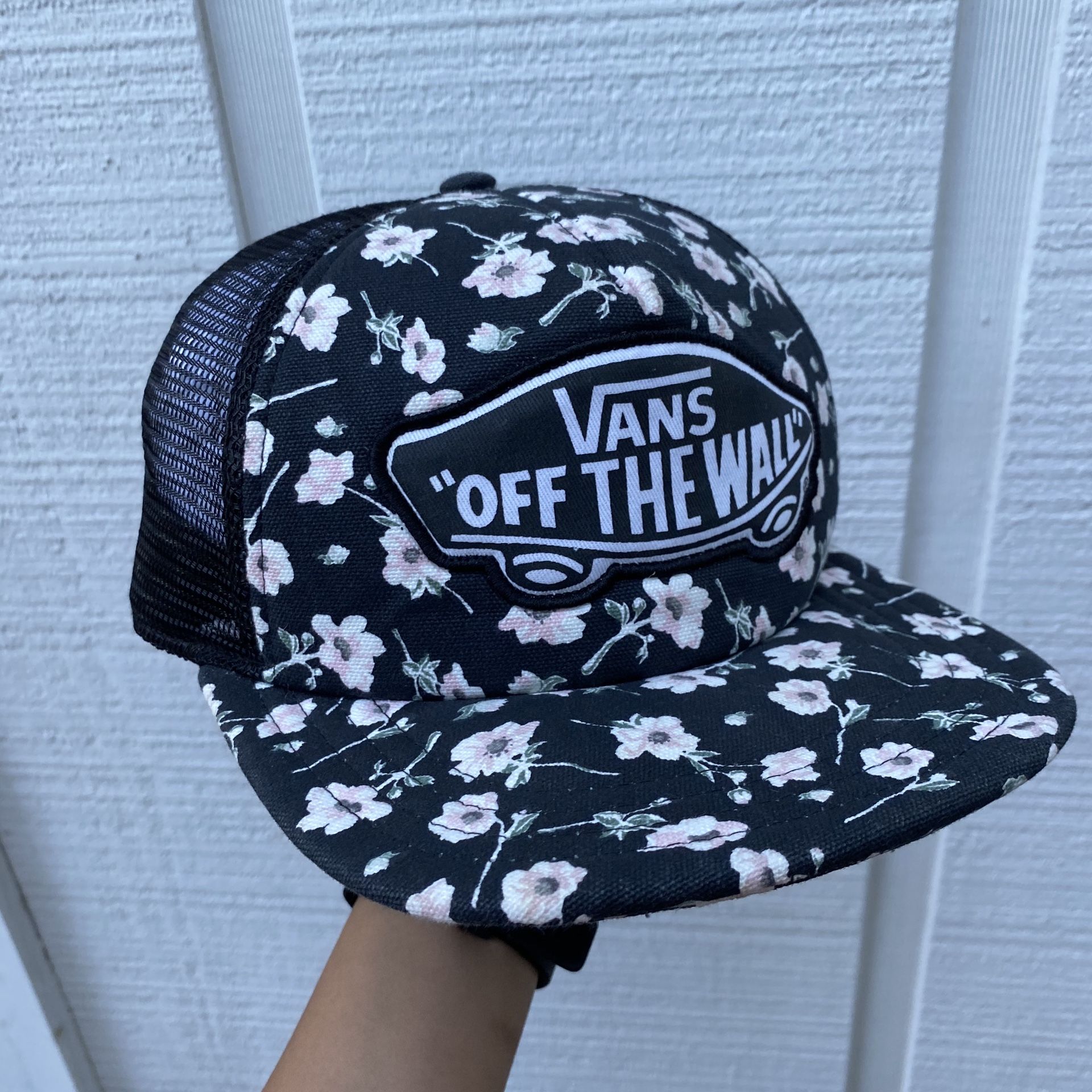 Vans Off The Wall Floral Trucker Hat Adjustable