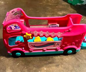 Fisher price little people Barbie camper