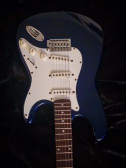 Fender vintage Korean made 1997 classic Stratocaster electric guitar squire strat