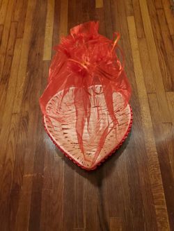 Canasta en forma de corazón