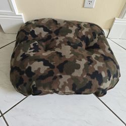 Dog Bed New Handmade 28x25 Inches Large