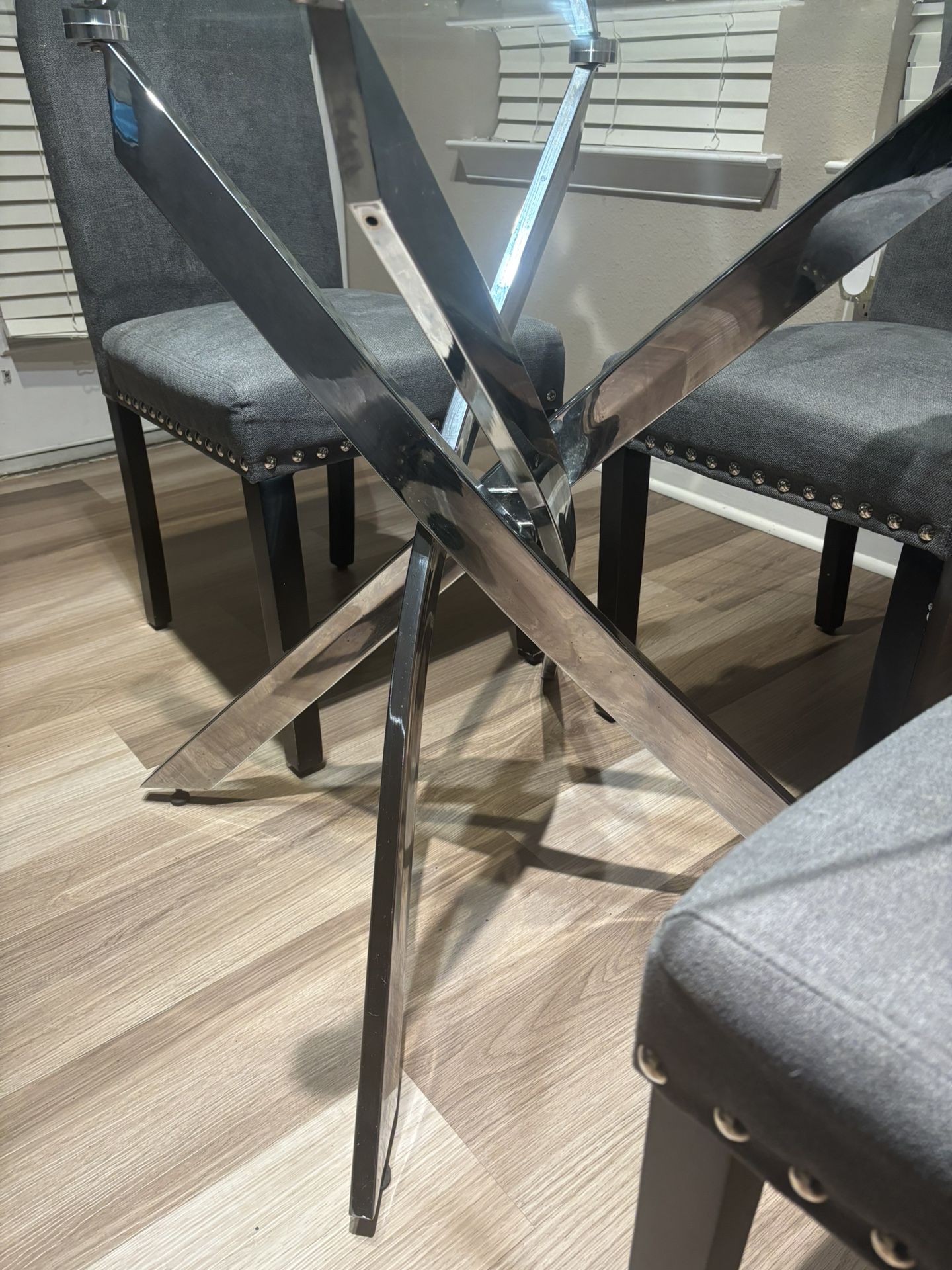 Table & Chair Set
