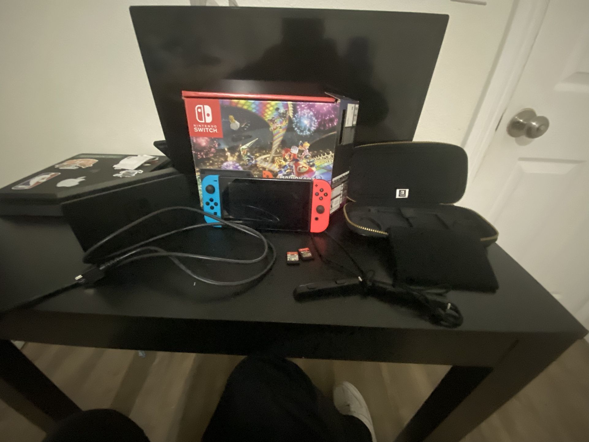 Nintendo Switch (doesn’t Include The Tv And PS4)