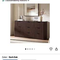 Dresser And Two Nightstands For Sale. 