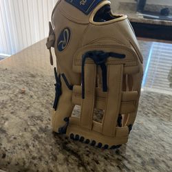 Rawling GG Elite Series Glove 