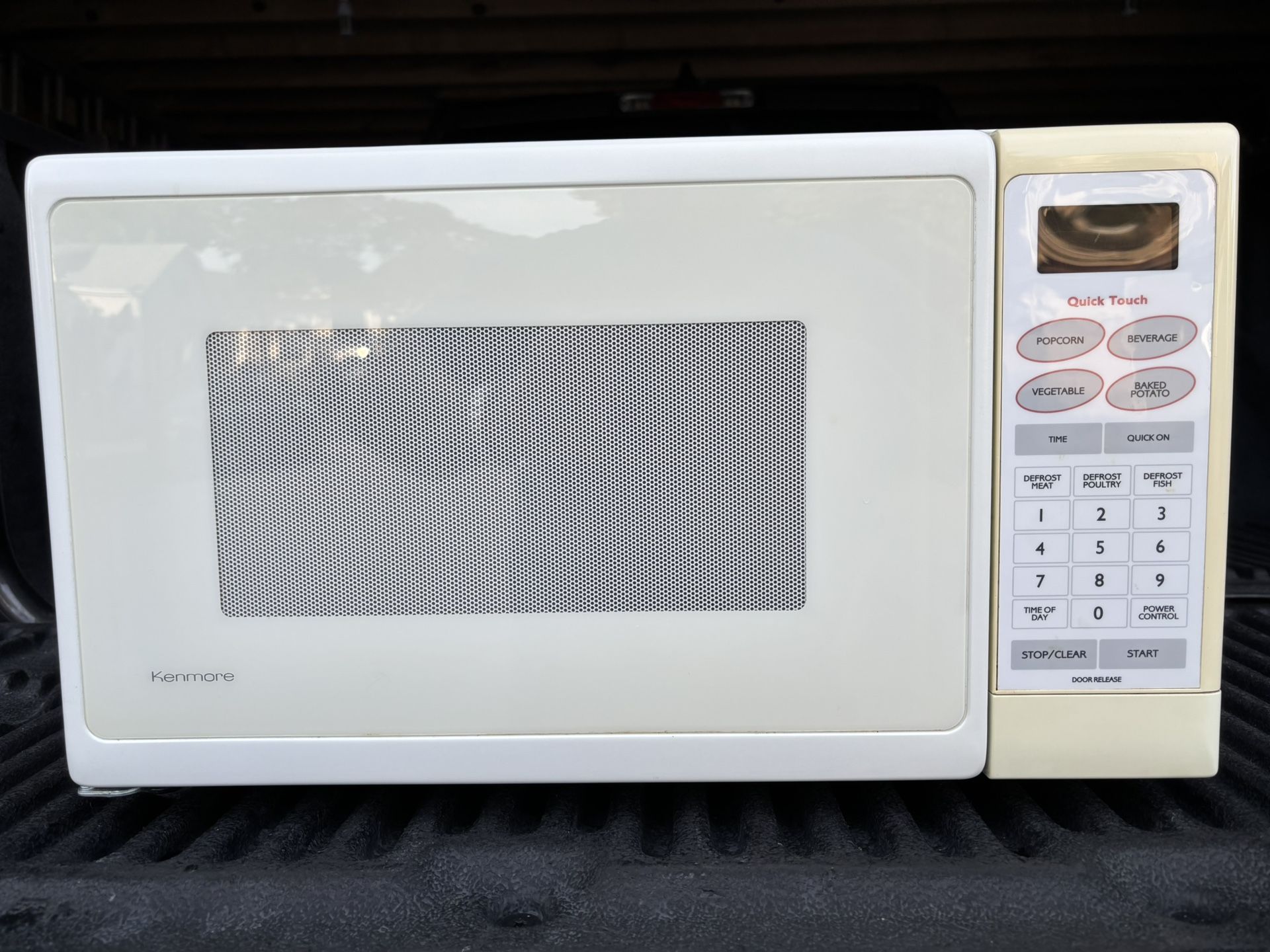 Microwave Oven