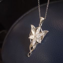Lord Of The Ring Silver Neckless