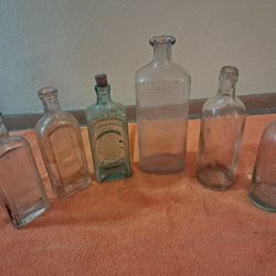 Collectible Apothecary Bottles