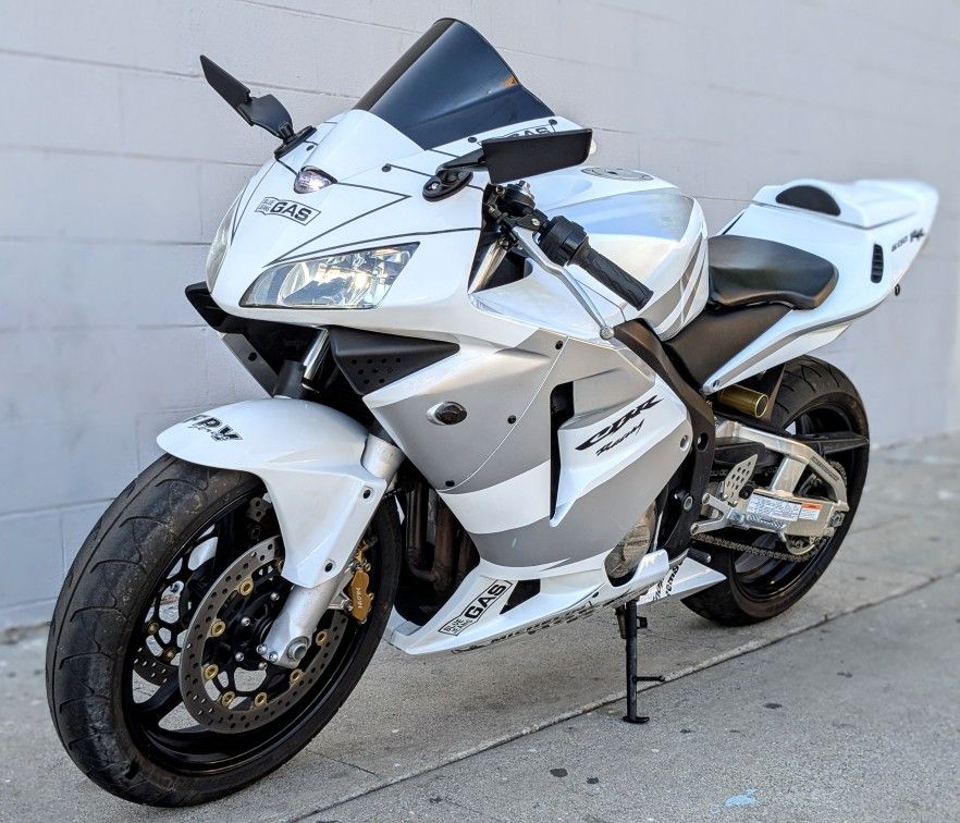 2003 Honda Cbr