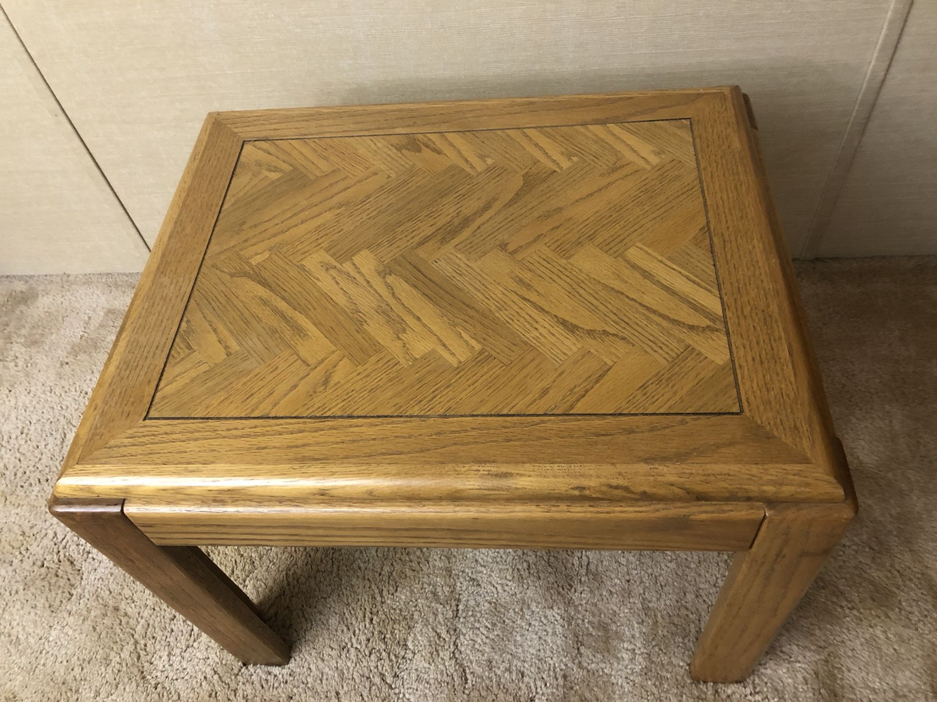 2 Oak End Tables 