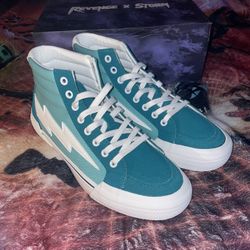 Revenge x Storm High Size 9