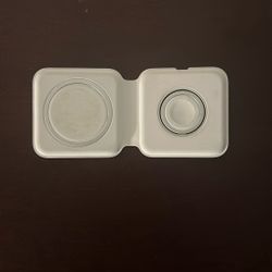 Apple MagSafe Charger 2 In 1