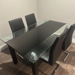 TABLE AND CHAIRS 