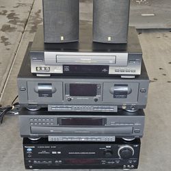 RECEIVER CD TAPE VCR SPEAKERS