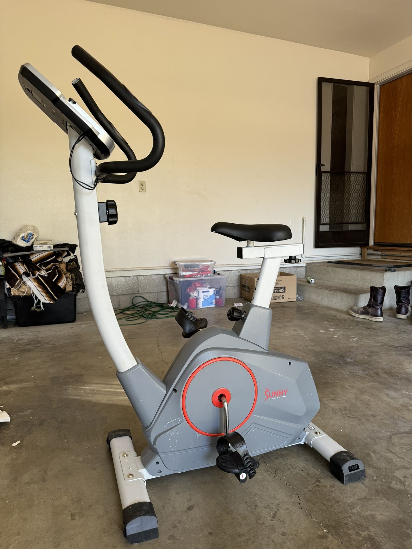 Stationary Exercise Bike