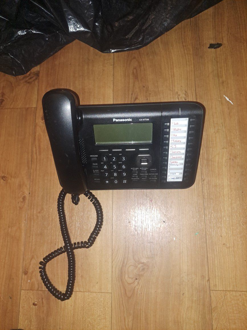 Panasonic KX-NT546 IP Telephone with 24-Buttons, 6-Line Backlit LCD, PoE  and Speakerphone for Sale in Concord, CA OfferUp