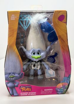 DreamWorks Trolls Guy Diamond Doll with Accessories – Hasbro