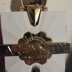 French avenue aromatix platine blanc cologne