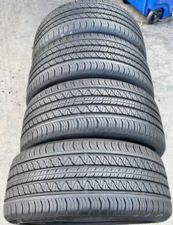 255/45/19 continental vendo un set de llantas usadas excelente condiciones de vida las 4 ✅🤩I am selling a set of used tires, all 4 in excellent livin