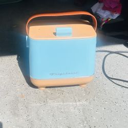 Mini Table Fridge 