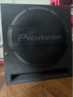 Pioneer 12” w port and pre built amp