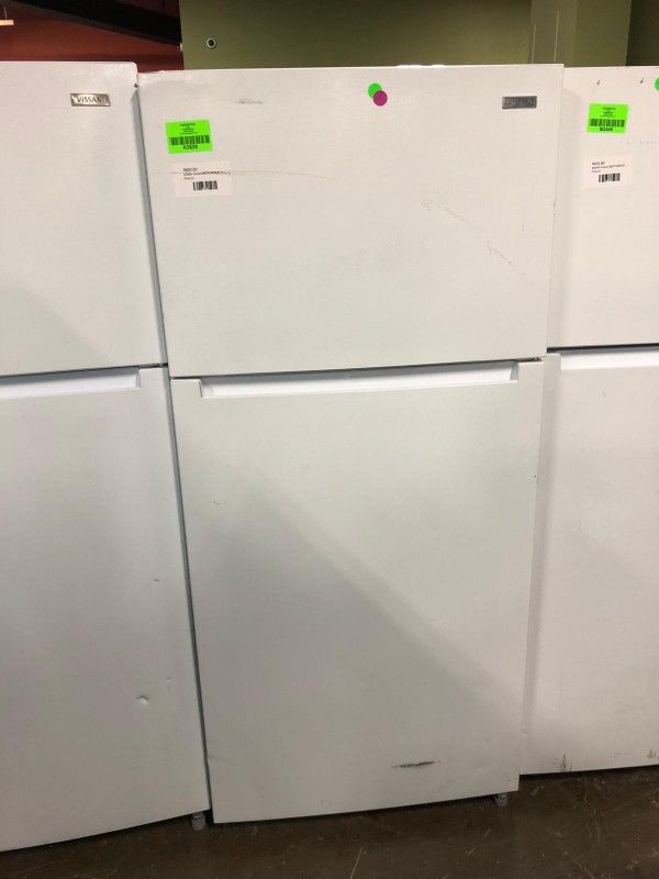Vissani MDTF18WHR 18 cu. ft. Top Freezer Refrigerator 9U4 for Sale in