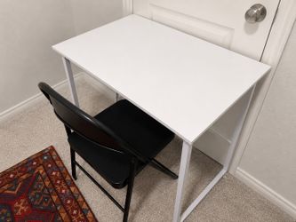 STUDY TABLE SMALL SIZE