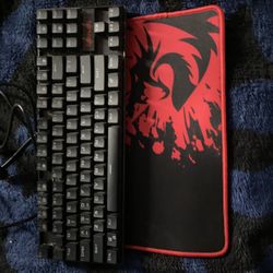 REDRAGON MECHANICAL KEYBOARD WITH MATCHING MOUSE PAD