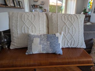Throw pillows