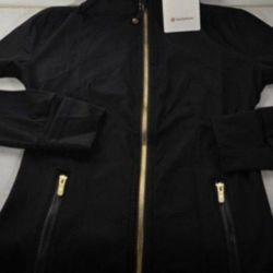 Black Lululemon Jacket Gold Zipper - Size 2
