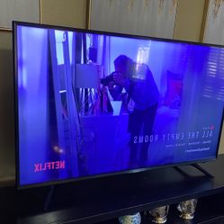 55 Inch Hisense Smart Tv