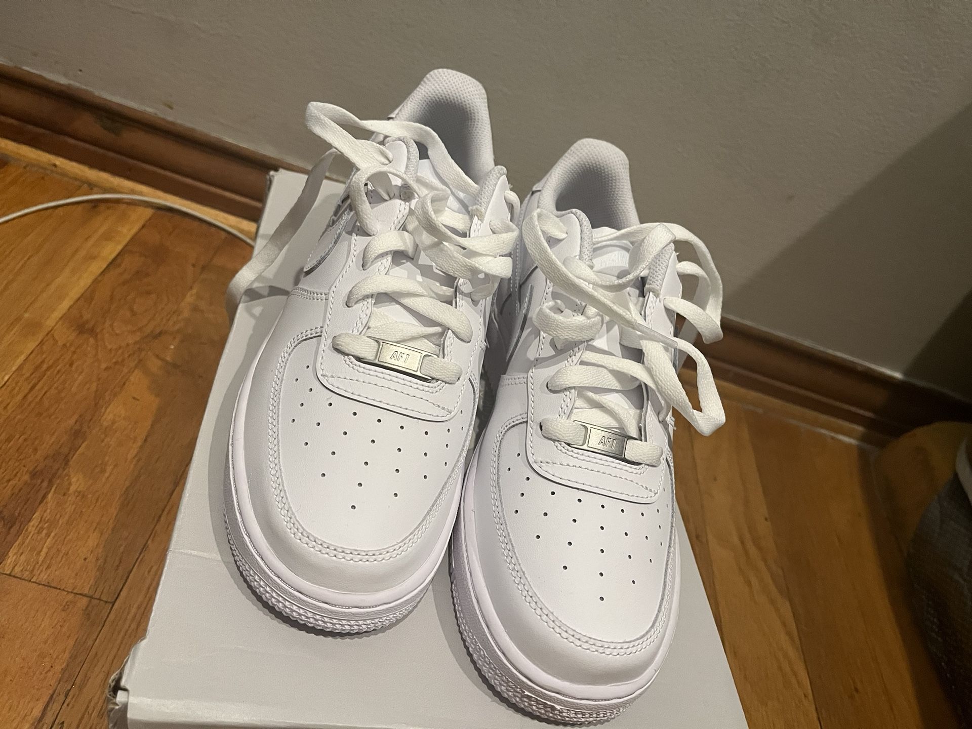 Nike Air Force 1 Size 7y
