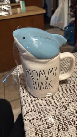 30 unique  shark cup / mug
