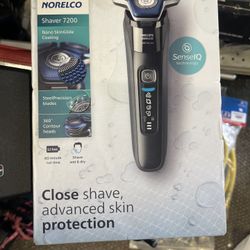 Philips Norelco Shaver 7200, Rechargeable and 10 similar items