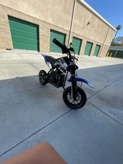Mini dirt bike