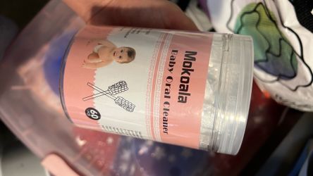 baby tongue cleaner