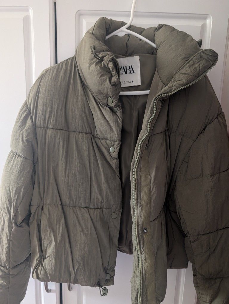 ZARA green puff Jacket