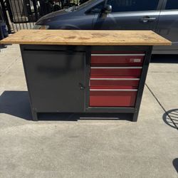 Craftsman Workbench👍