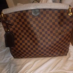 Louis Vuitton Graceful Hobo Handbag
