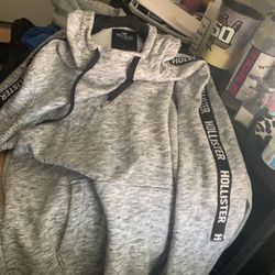 Hollister Hoodie Size Large 