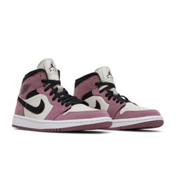 Jordan 1 Mid SE Berry Pink