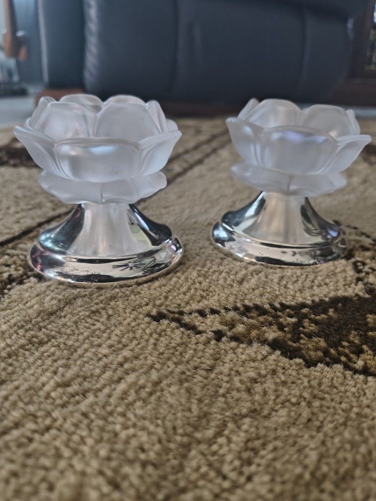 Set Of 2 Candle Holders 