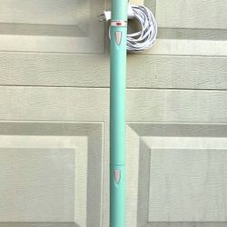 Lightweight Steam Mop - Newbealer, Works Perfectly, Long Power Cord  - North Glendale 